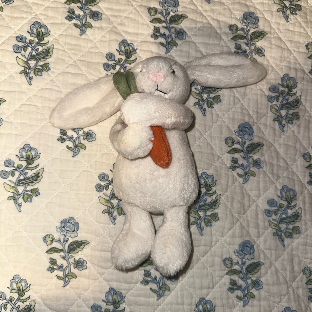Jellycat Bashful Bunny with Carrot